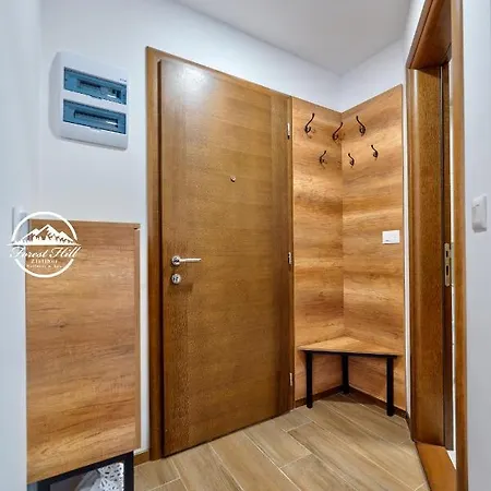 Forest Hill * 兹拉蒂博尔